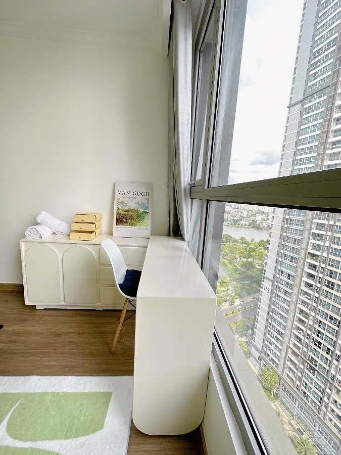 2Bedroom Landmark 1 Park-Pool-Gym-Can Ho Vinhomes 2Pn-2G Ho Şi Min Daire