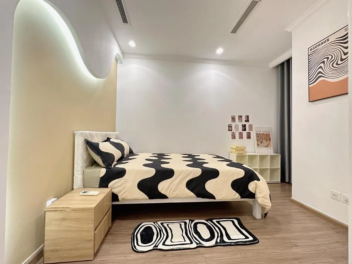 2Bedroom Landmark 1 Park-Pool-Gym-Can Ho Vinhomes 2Pn-2G Ho Şi Min 0*,