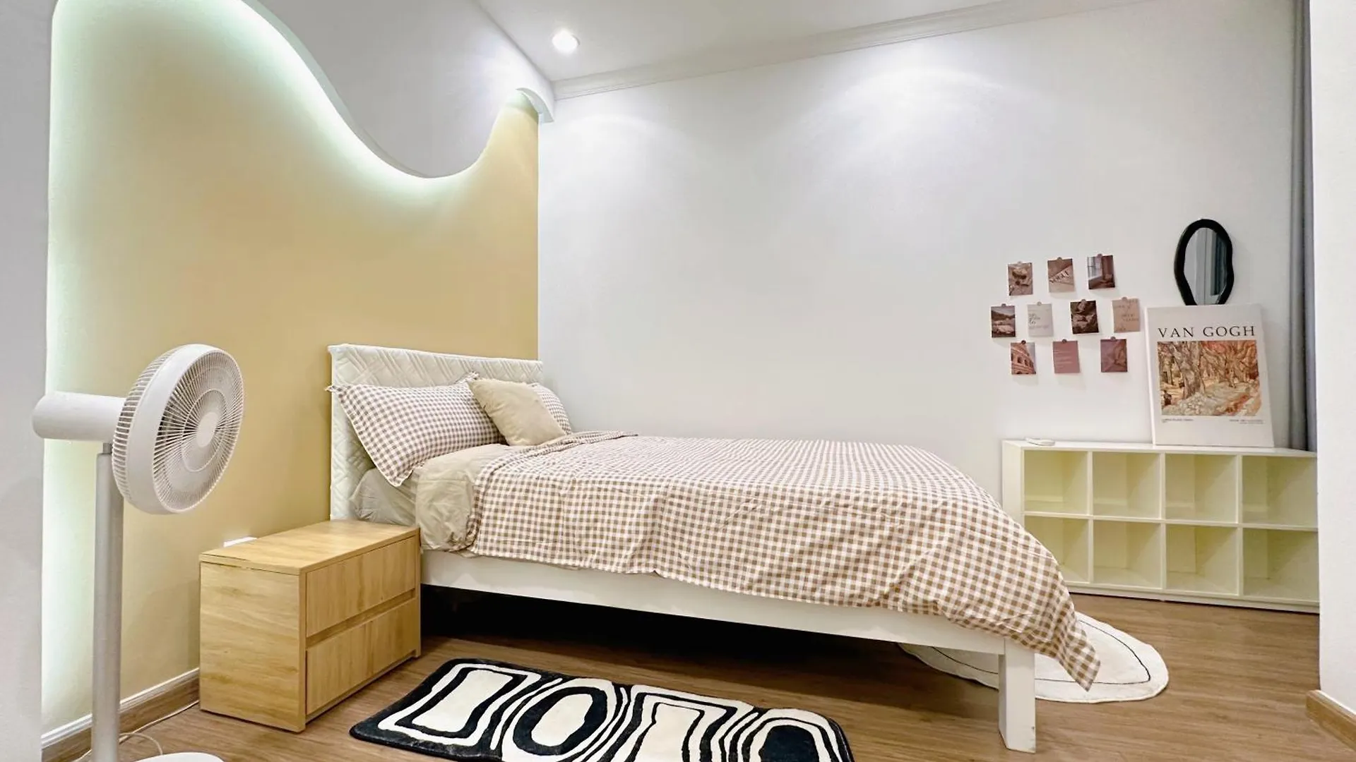 2Bedroom Landmark 1 Park-Pool-Gym-Can Ho Vinhomes 2Pn-2G Ho Şi Min 0*,