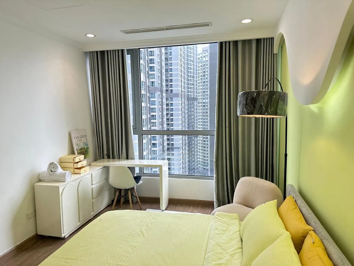 2Bedroom Landmark 1 Park-Pool-Gym-Can Ho Vinhomes 2Pn-2G Ho Chi Minh City 0*,  Vietnam